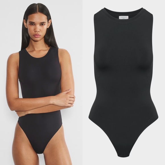 ARITZIA Babaton Contour Crew Bodysuit Muscle High Neck Black Size XS Minimalist - Picture 2 of 16